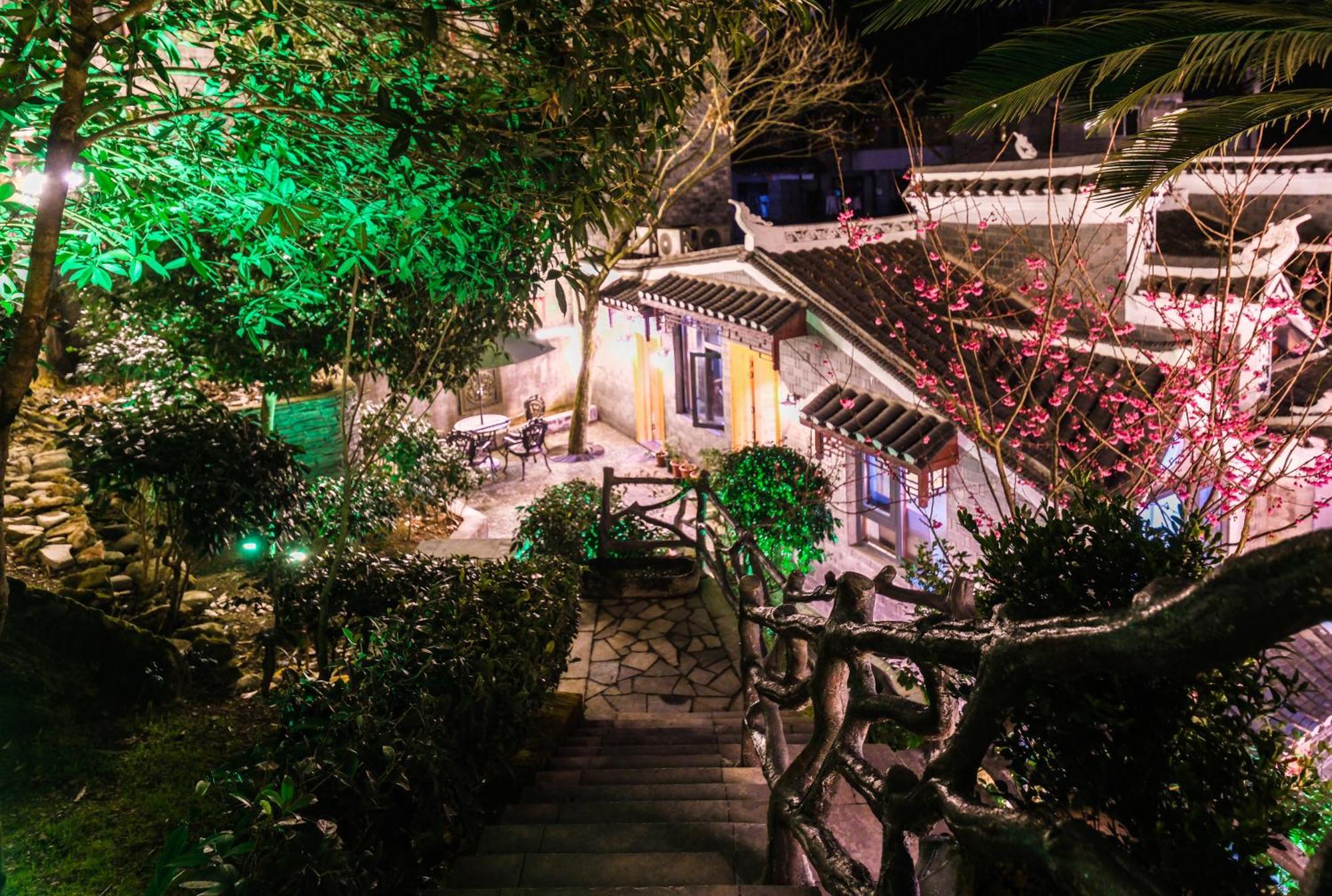 Dream In Fenghuang Apartment Ngoại thất bức ảnh